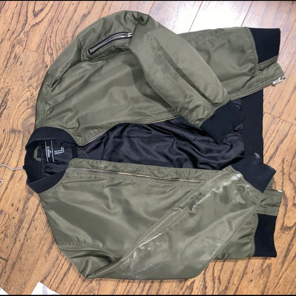 Mens Olive green bomber jacket - Picture 3 of 3